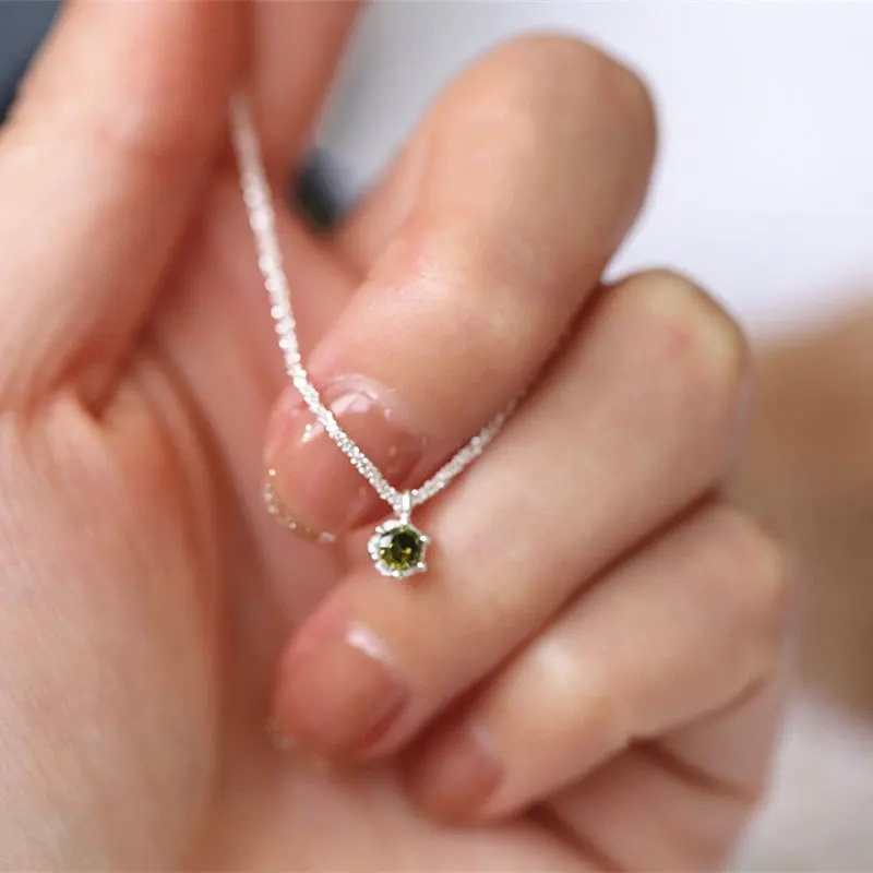 925 Silver Sparkling Clavicle Chain Choker Necklace Green Diamond Pendant  Necklace for Women