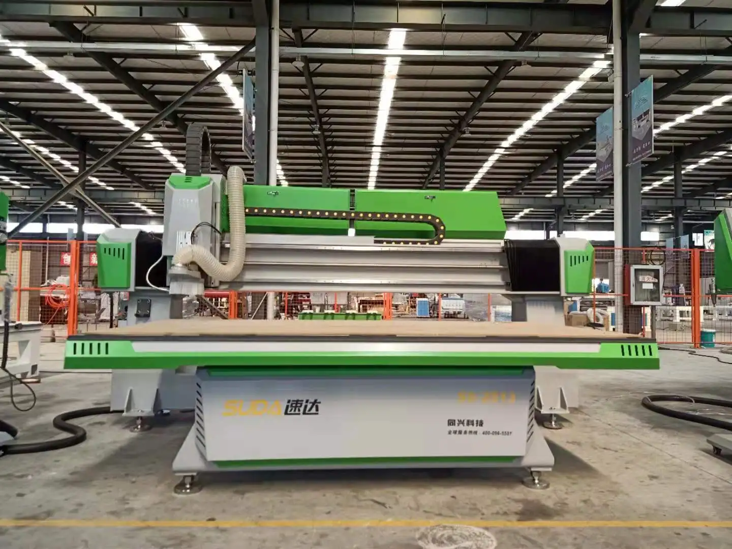 SUDA S6 ATC 1325 High Precision Table Moving 3 Axis Advertising Cnc Wood Router Machine