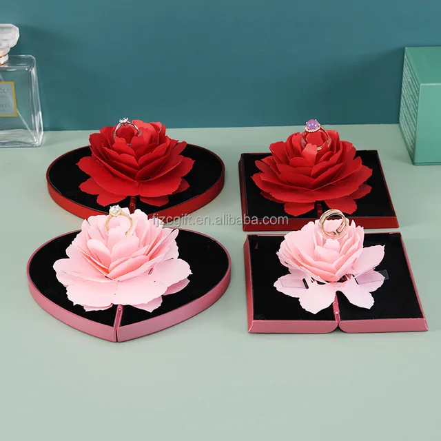 2025 Whosale New Product Unique Rhombic Design Personalised Wedding Ring Box Rose Fower Ring Box