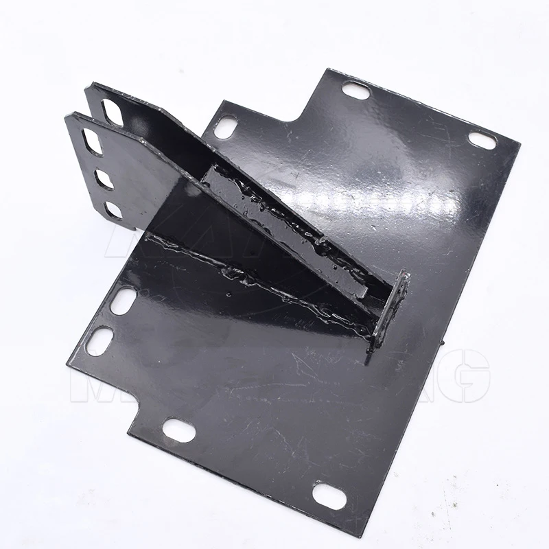 Phụ tùng máy móc nông nghiệp Máy làm cỏ 105/135 Bộ phận bảo vệ động cơ máy cày và khay đựng cho máy canh tác cỡ nhỏ