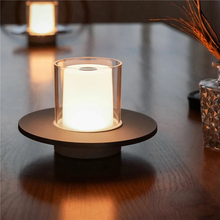 Retro  Small Light Lanterns 2000mAh Rechargeable Candle Lamp Decorative Flameless Candle Lighting Modern LED Table Lamp