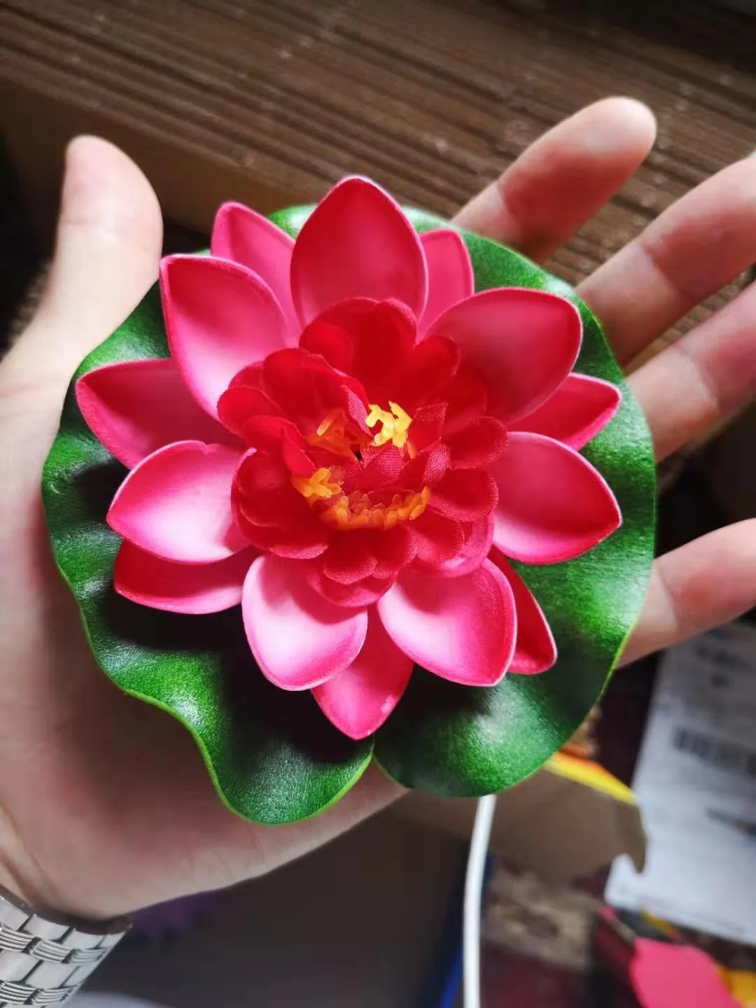 Pontec PondoLily Floating Water Lily – Red Plastic Pond Decoration, Approx. 17cm Diameter-1003848