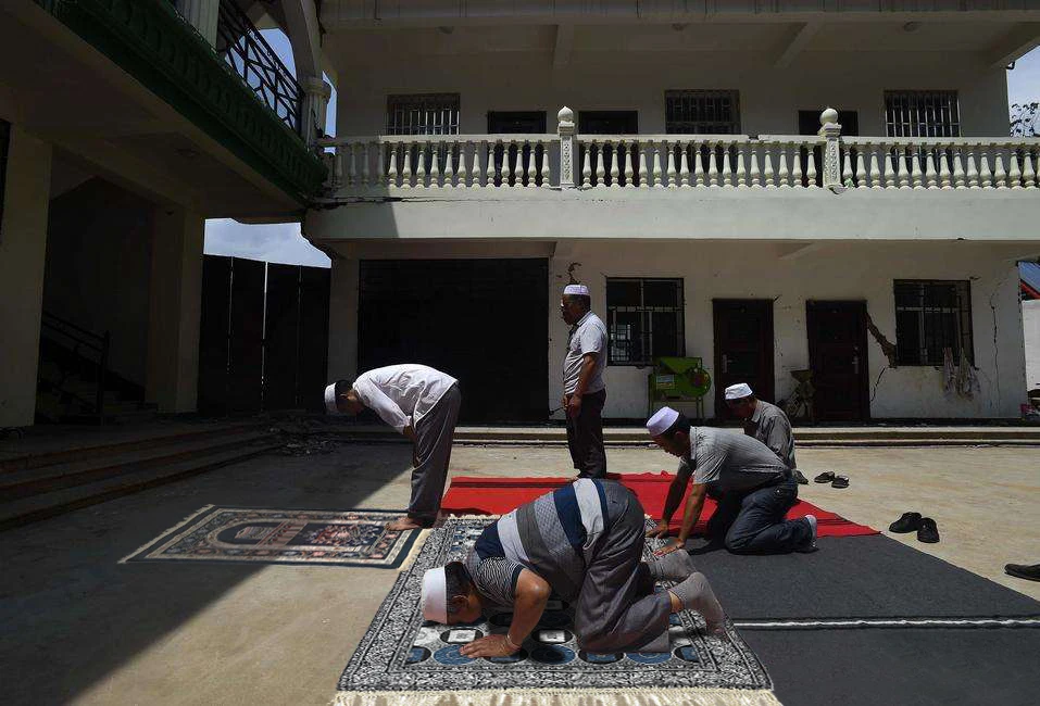 High Quality Muslim Prayer Rug Islamic Turkey Tassel Style Sajadah For