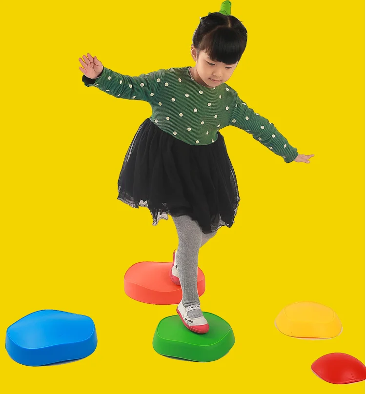 PE Material Eco-friendly No Smell Indoor Smooth Surface River Crossing Stone For Kids