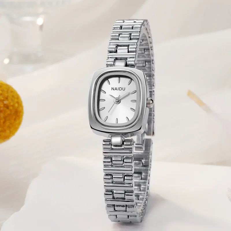 Montre Femme Vintage JSDDE – Cadran Rectangle Sans Chiffres – Bracelet Fin En Métal Or Ou Argent – Mouvement Quartz – Étanche – Dimensions Cadran 23 X 20 Mm - 8