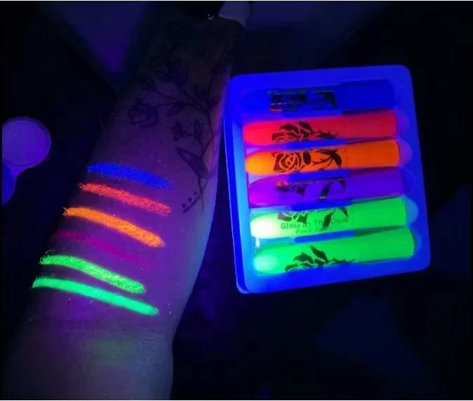 Лучшая цена Заводская распродажа краска для Хэллоуина тела лица под УФ-лампой светящаяся в