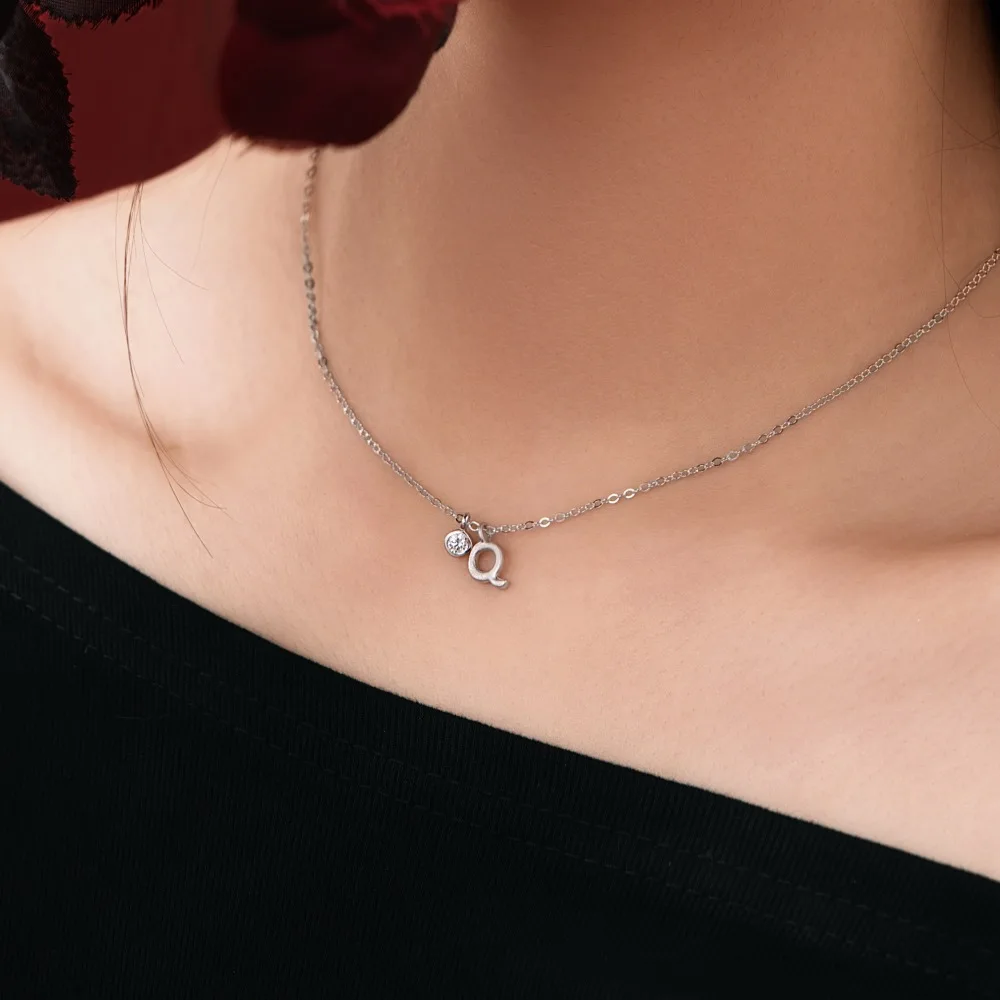 KAKODIY new rhodium plated exquisite zircon alphabet-Q-necklace, personalized initials necklace for women detail 4