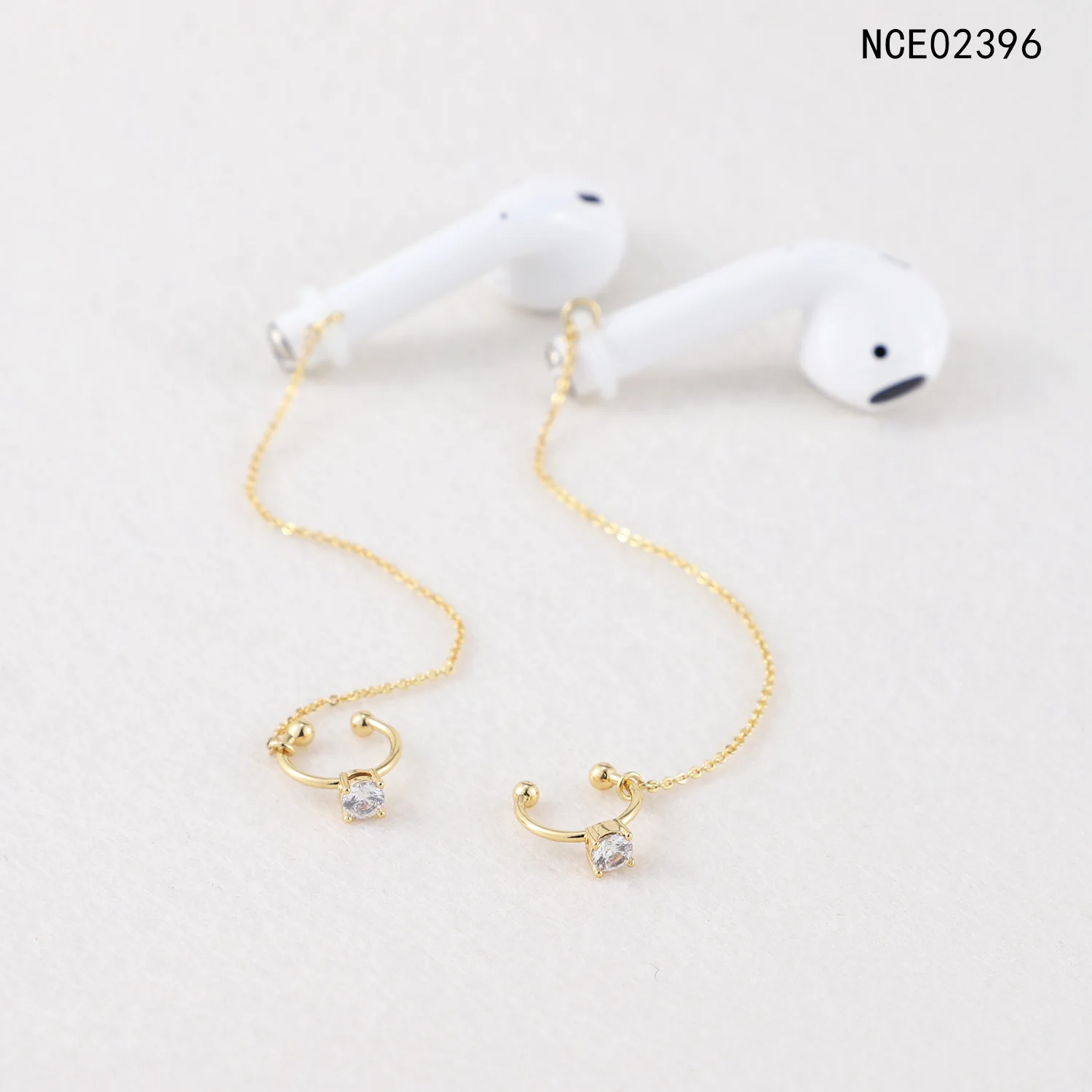 1pc Letter Charm Headset Anti-lost Earring