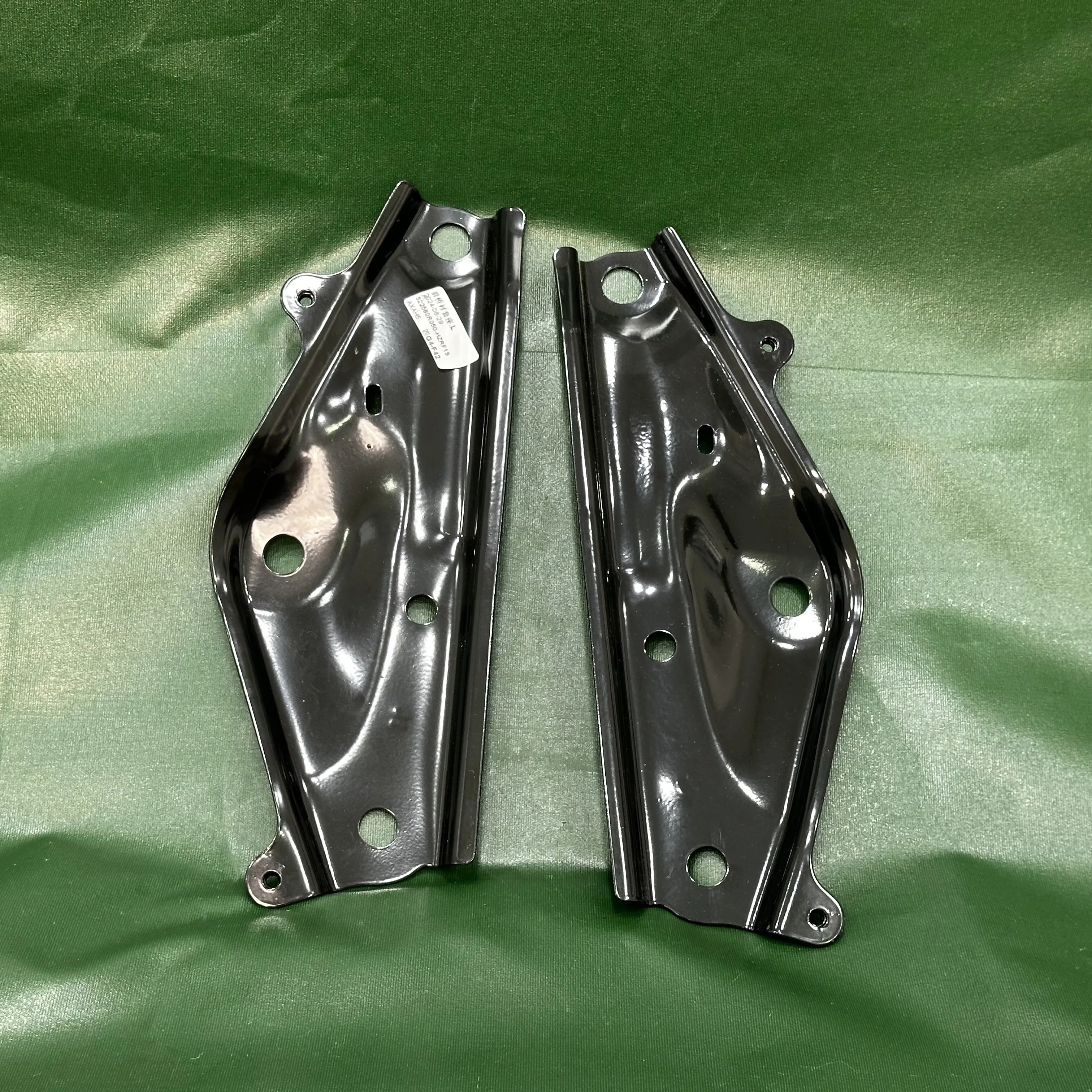 HEFENYUAN Front Suspension Crossmember for Toyota RAV4