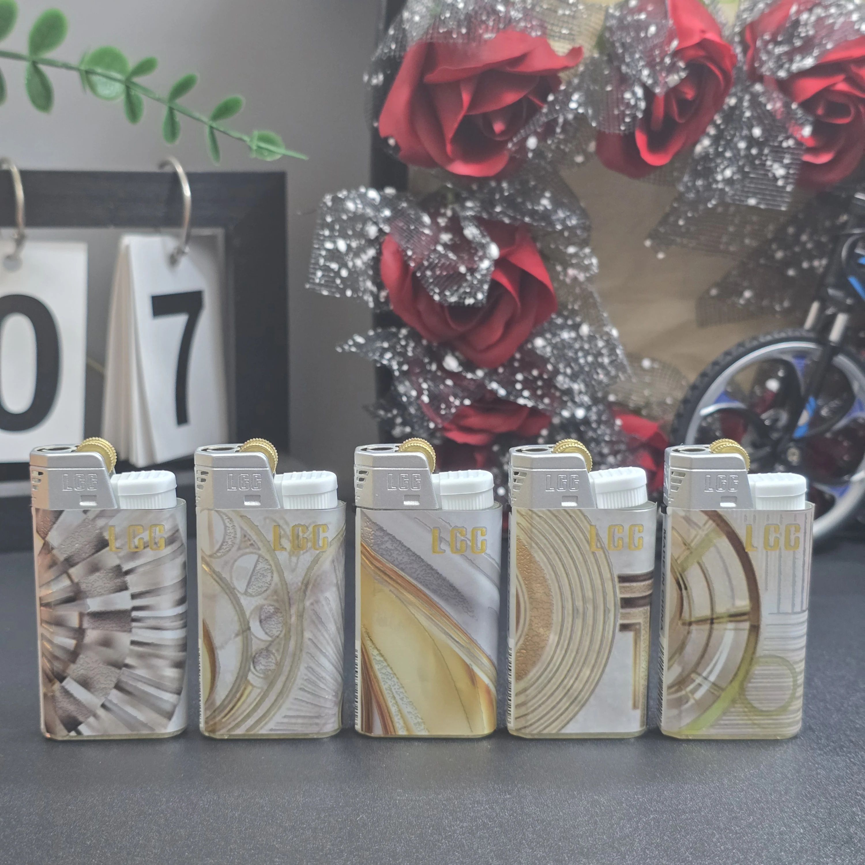 Original Disposable Cigarette Lighter with Good Price Grinding Wheel Flint  Butane Gas Lighter Inflatable Grinding Wheel Lighter| Alibaba.com