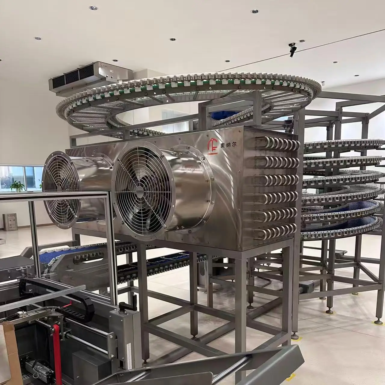 High productivity automatic motor driven spiral freezer for slaughterhouses