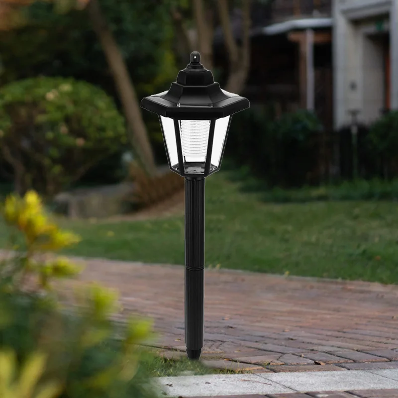 Classic LED Solar Powered Outdoor Garden Light  Landscape Lawn Decorative Patio Solar Post Light manufacture