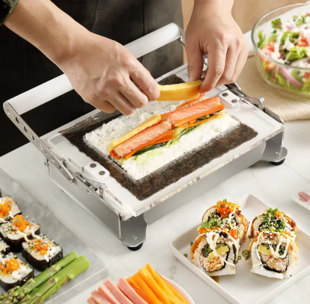 sushi roller.png