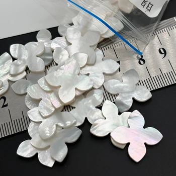 Seashell Beads Factory Wholesale CNC Cut Double Flat Mother of Pearl Shell Clover Natural Seashell for Necklace Bracelet Earring