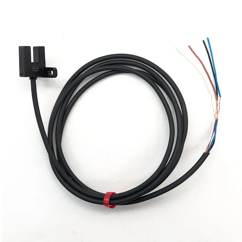 New Original PM‑R45 Photoelectric Sensor, PM SeriesThis retro‑reflective sensor is used for object detection, position sensing and counting in automated production lines and packaging machinery.