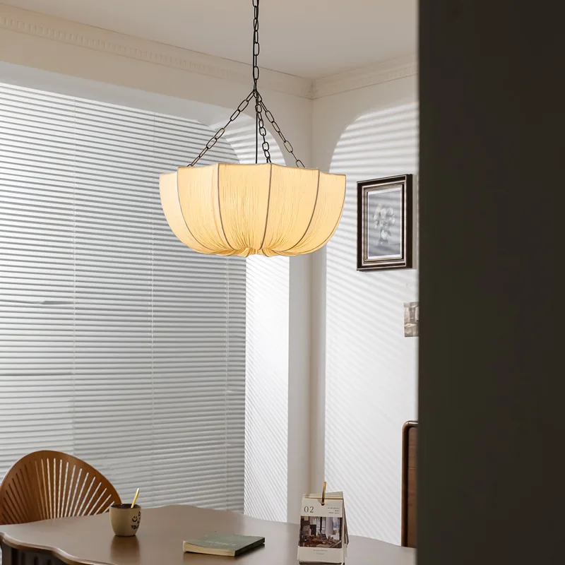Vintage Style Umbrella Fabric Chandelier Creative French Pendant Light for Hotel Living Room Island Villa Decor