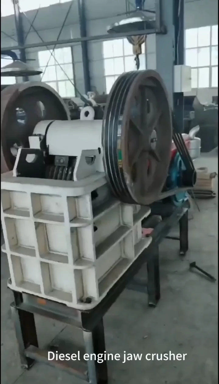 Mining Machinery Pe Series Diesel Engine Jaw Crusher Small Portable ...