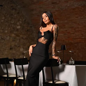 Bettergirl Fashion Sexy Black Long Dress 2026 New Tight Knitted Stretch Party Bandage Dress