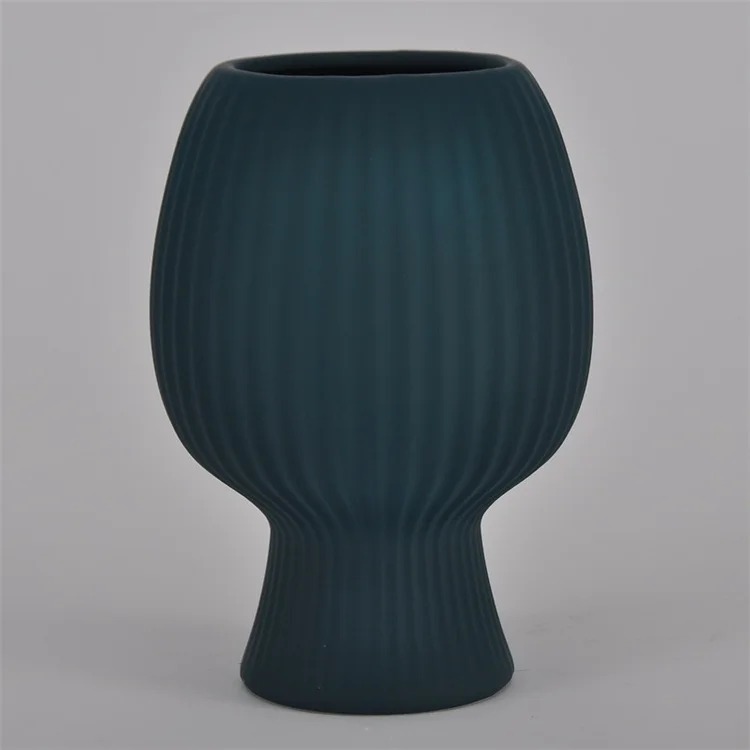Moden Desktop Decoration Custom Striped Matte Living Room Nordic Vase Flower Vase Home Decor Ceramic Vase