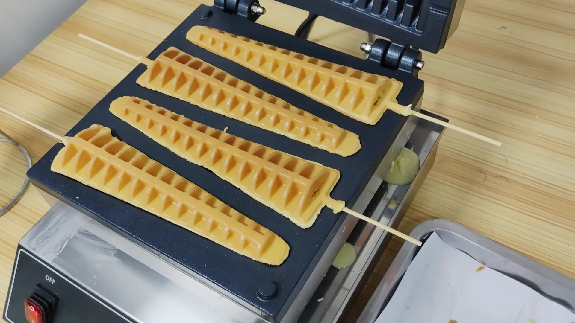 Modern Popular Snack Machines Commercial Waffle Stick Maker Electric