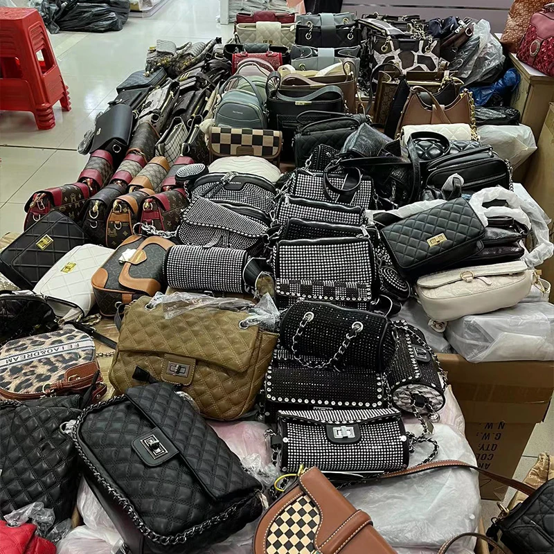 Liquidation Clearance Wholesale Stock Handbag Sets Factory Promotion