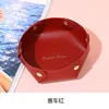 สีแดง