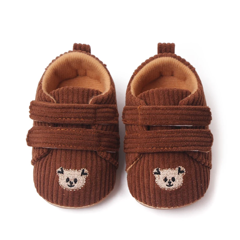 High Quality Soft Anti-slip TPR Outsole Cute Bear Design Newborn Baby Toddler Unisex Shoes details