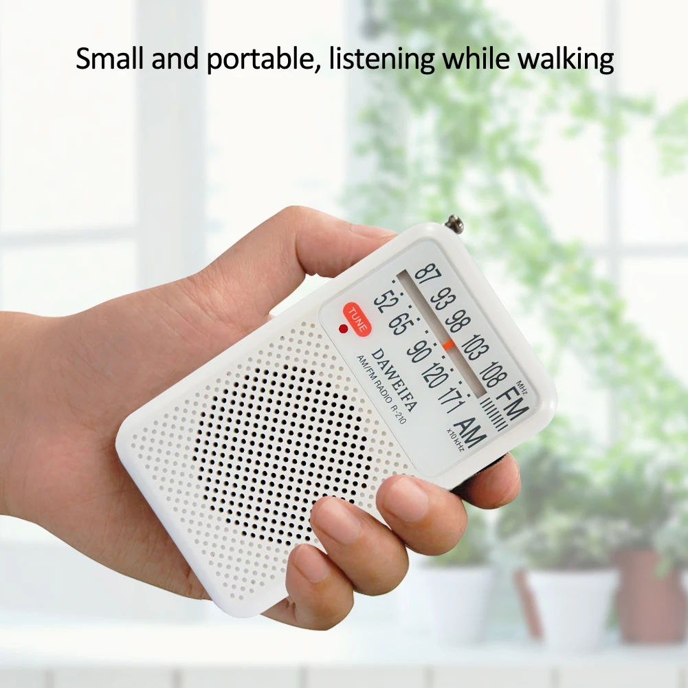 Long Lasting Battery Operated World Pocket  Radio Portable AM FM Radio Receiver for Sale