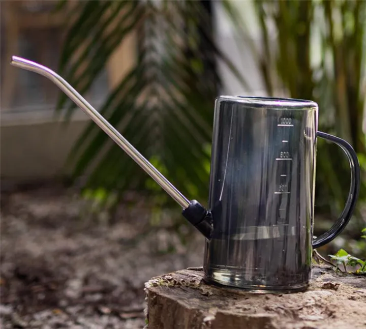 Кастрюля с длинным носиком для полива комнатных и уличных растений декоративного цветов легкой розлива