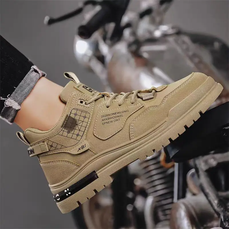 Spring and Autumn Versatile Casual Sports Board Shoes 2025 New British Style Leather Work Outdoor Summer Breathable Boots