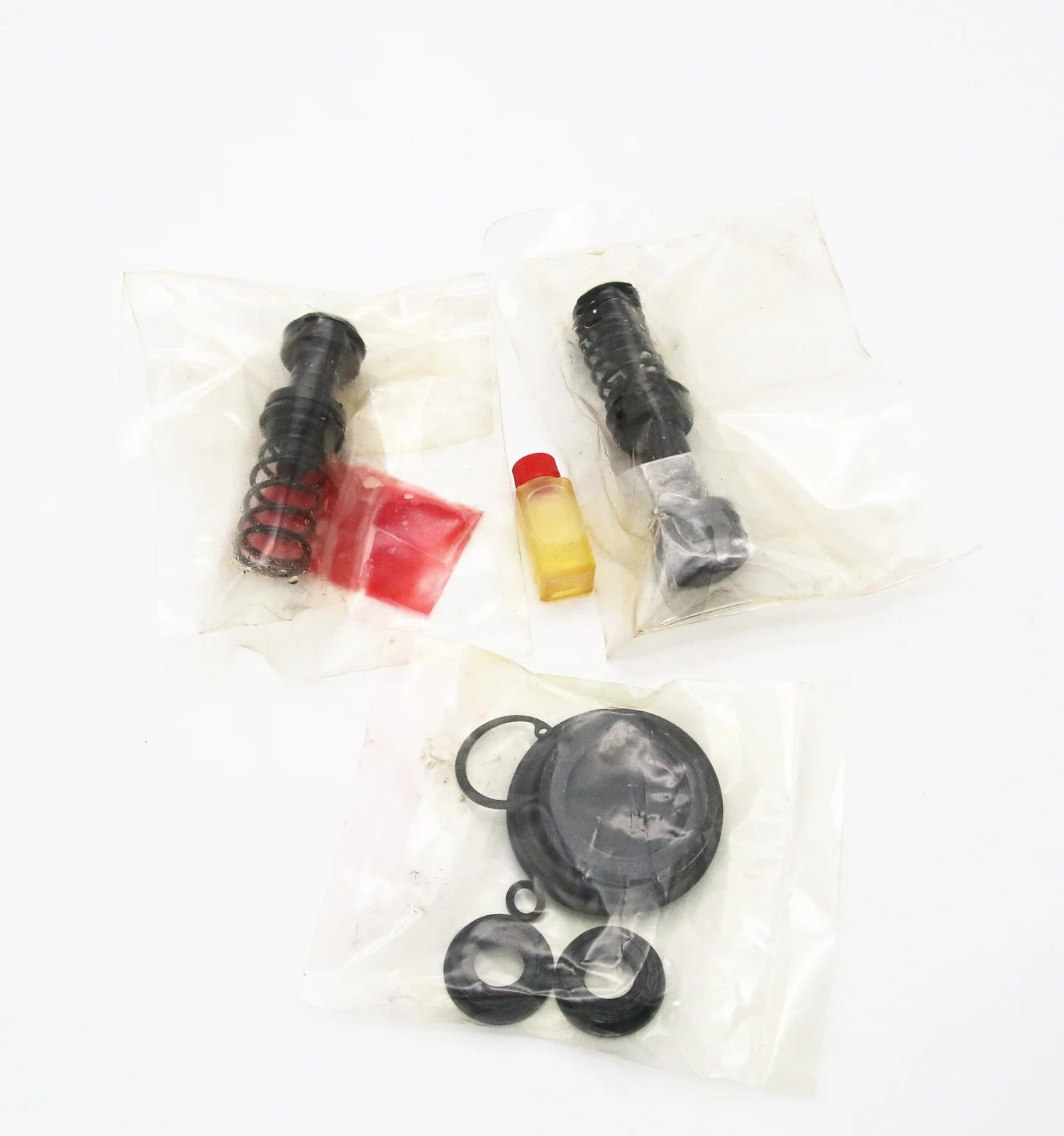 ☆専用、お取り置き☆ Genuine Isuzu Brake Master Cylinder Repair Kit for 4JA1, 4JB1