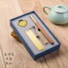 Gengdu, juego de 3 piezas: bolígrafo con forma de rama agria, marcapáginas, hebilla para libros, caja de regalo.
