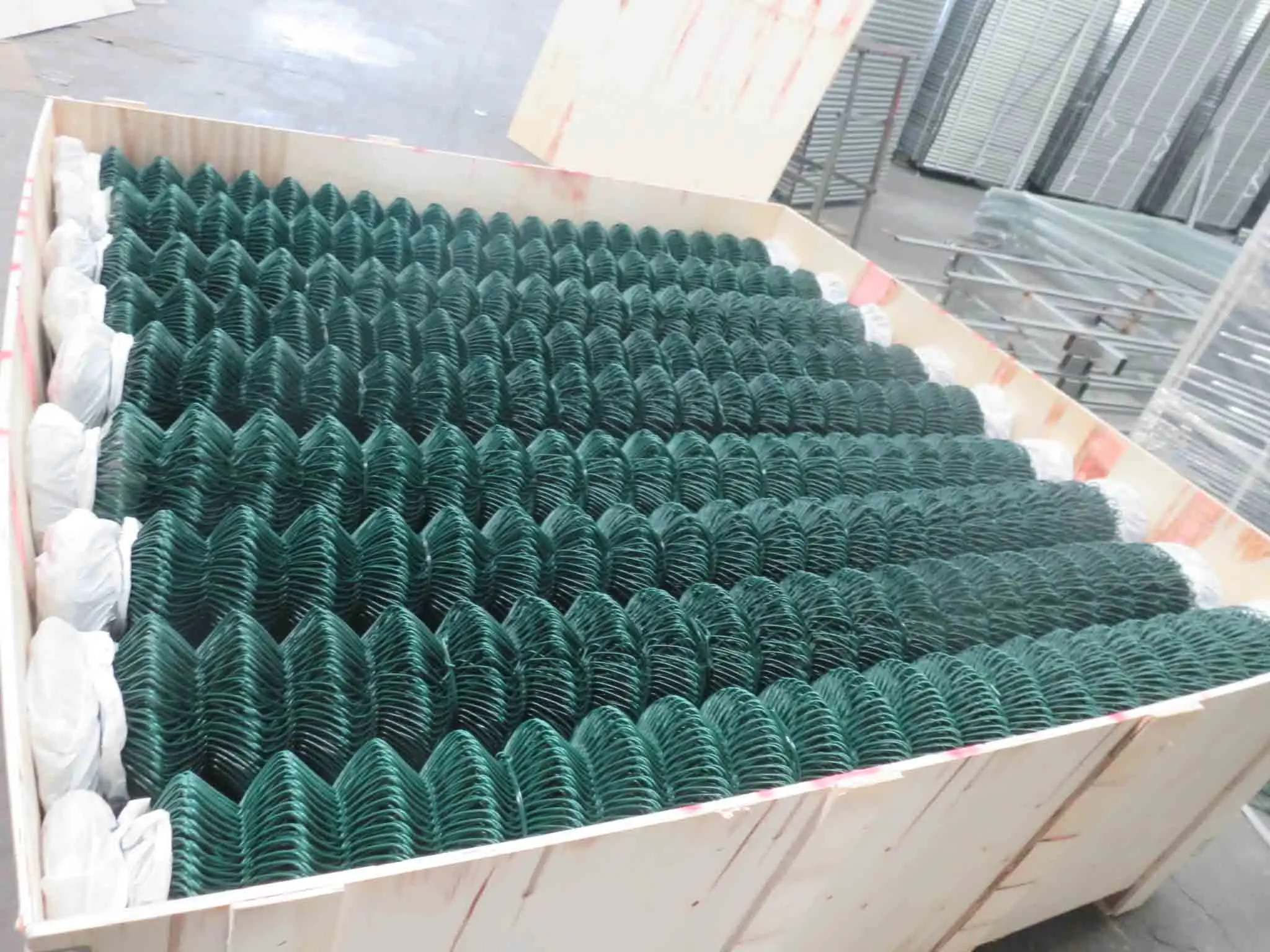 Cyclone Mesh Wholesale Hot Dipped Galvanized Cyclone Wire Mesh 8 ft Chain Link Fence ...