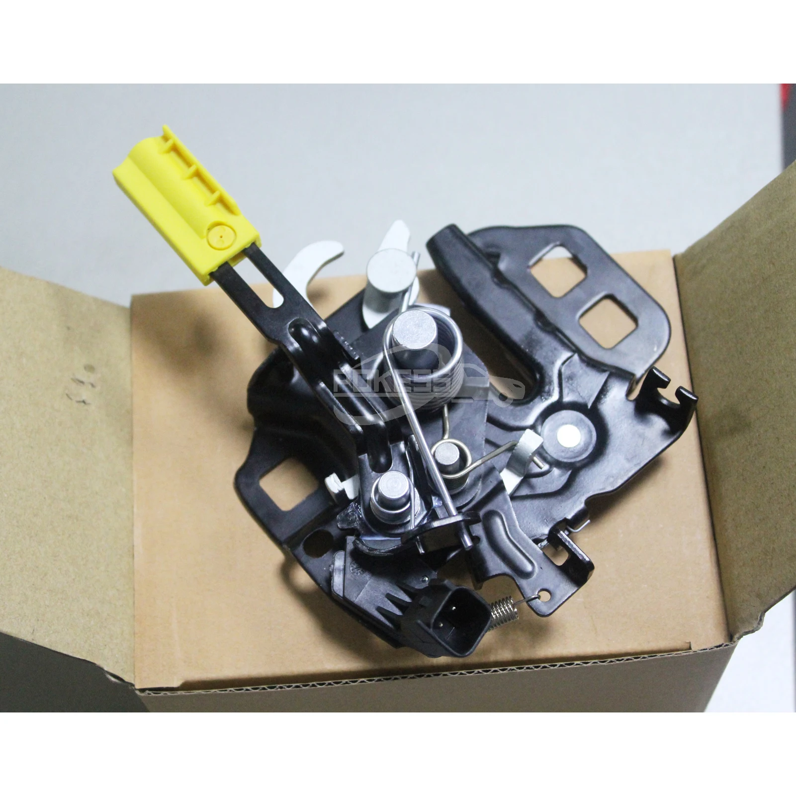FT4A16700AB FT4A16700AC FT4Z16700A Hood Lock Latch