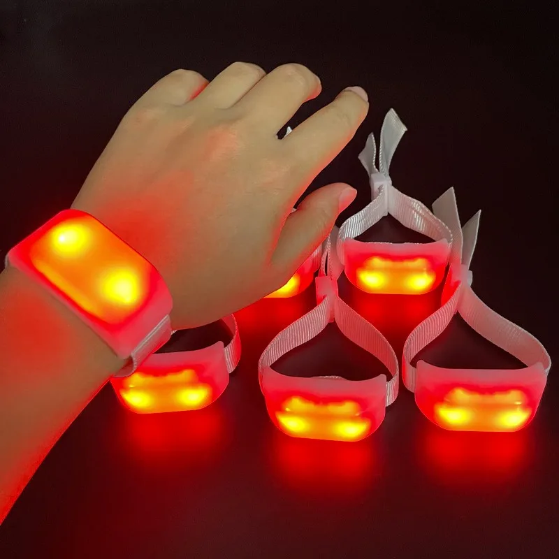 Custom Rubber Xyloband Sound Activated Light Wristbands DMX Remote Activated LED Zone for Party Concert Promotion