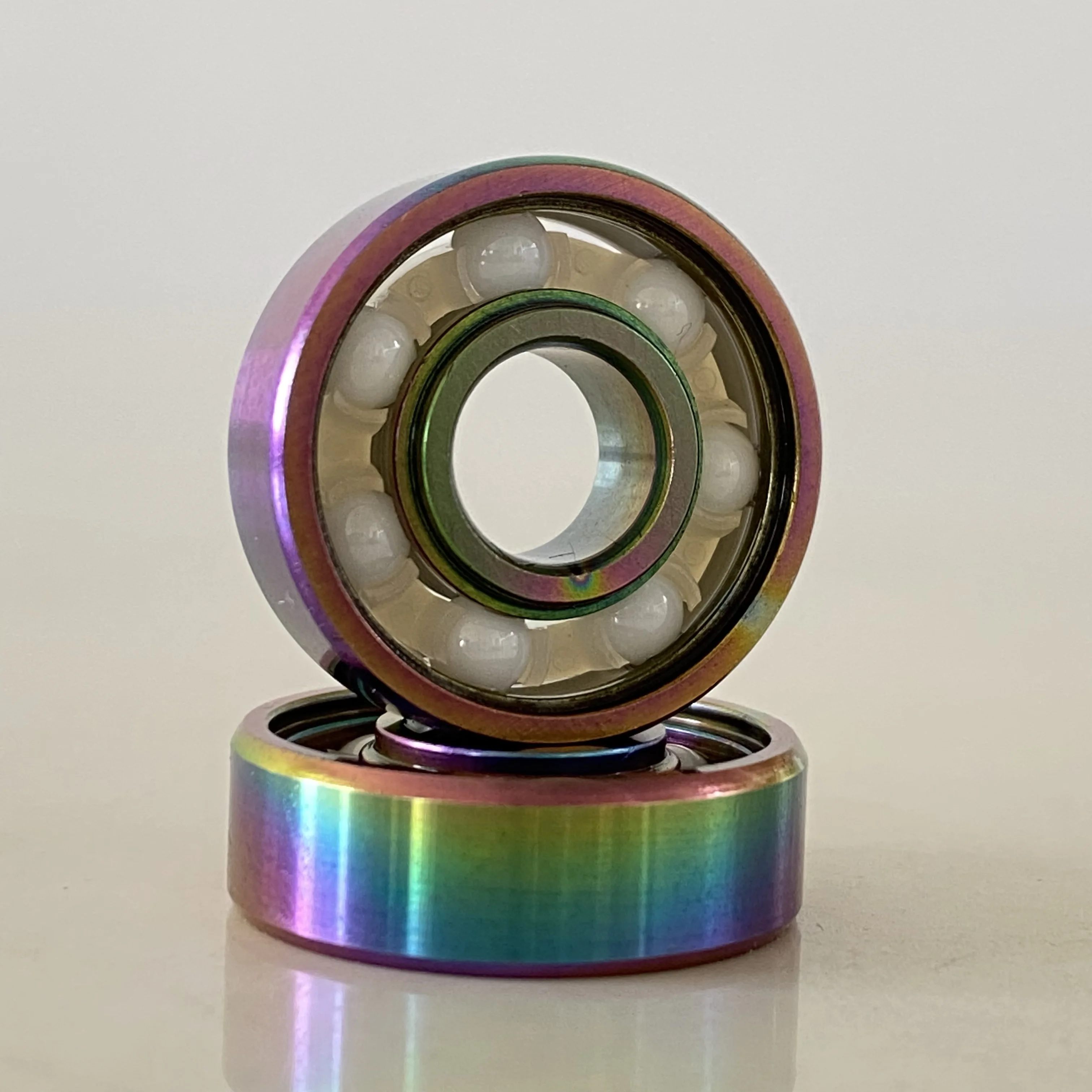 专业陶瓷轴承滚珠608滑板轴承