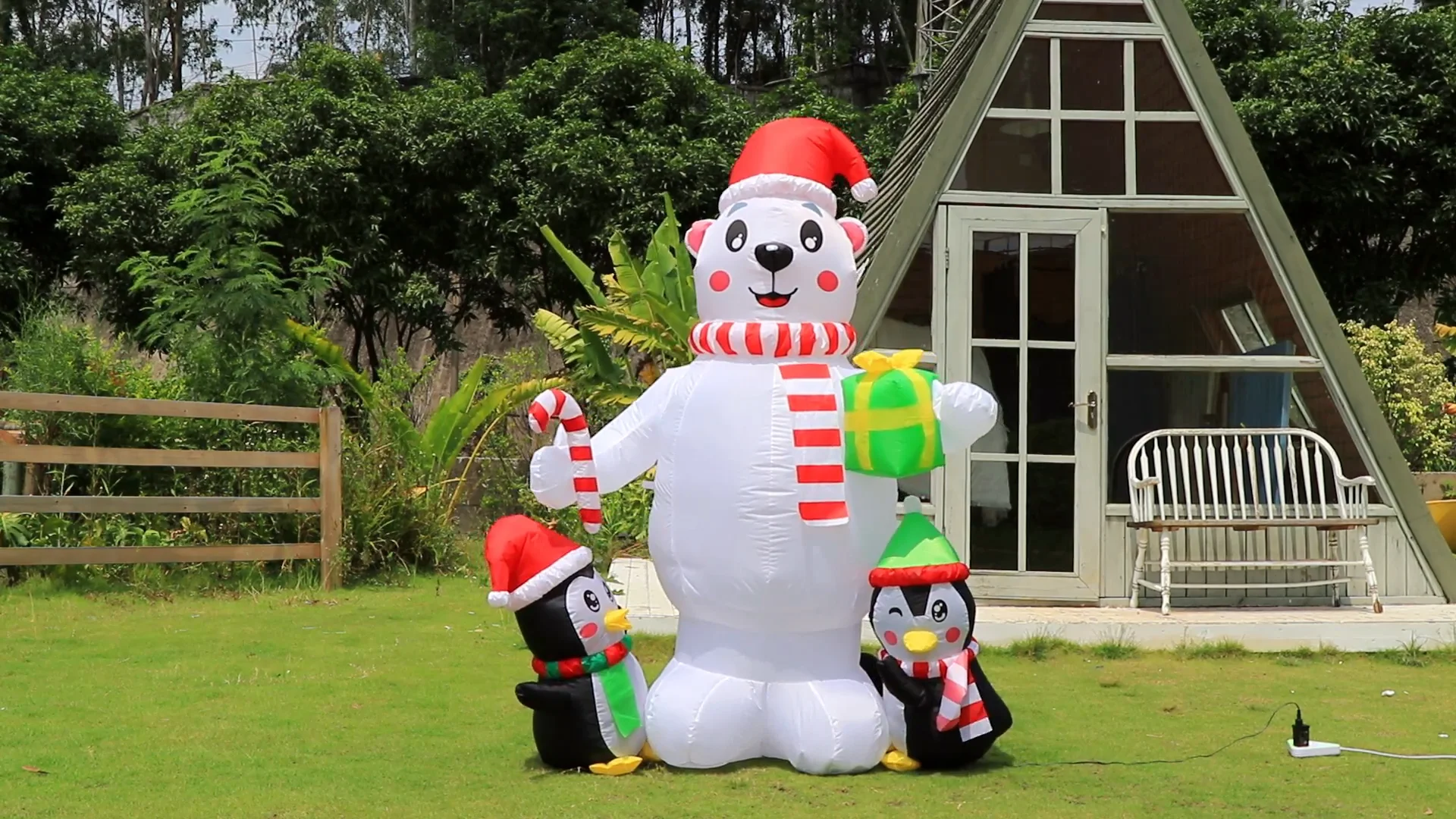 Ourwarm Wholesale Outdoor Snowman And Penguins Doll Giant Blow Ups ...