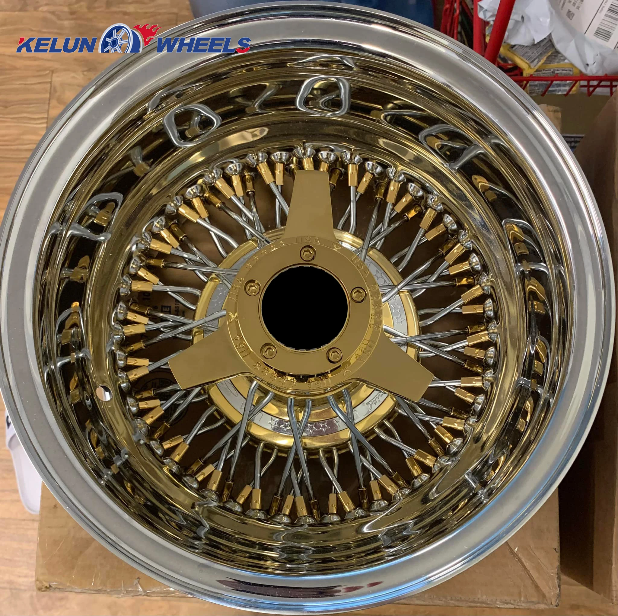ワイヤーホイール13x7 Rev 100ストレート5x114.3リムゴールド
