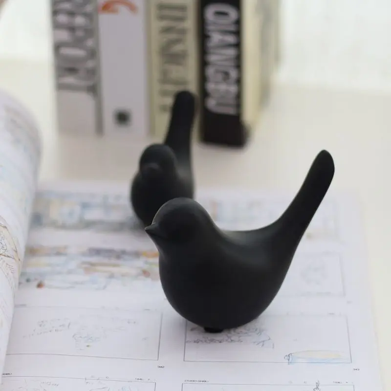 Скандинавские современные украшения для стола, домашний декор, статуэтка, фарфоровая Золотая скульптура, керамическая статуя птицы по оптовой цене