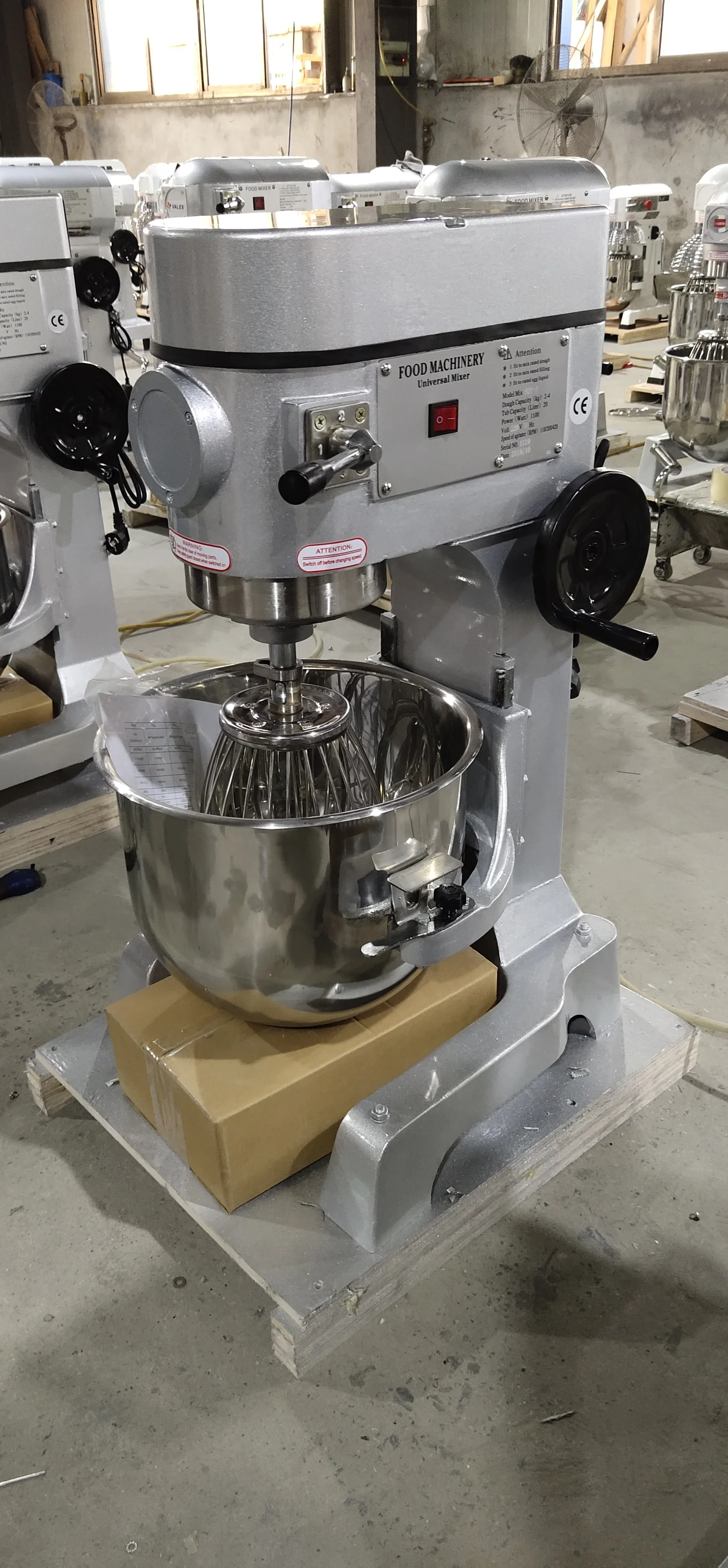 Industrial 60L 100L Planetary Food Mixer Machine High Speed Egg Whipping