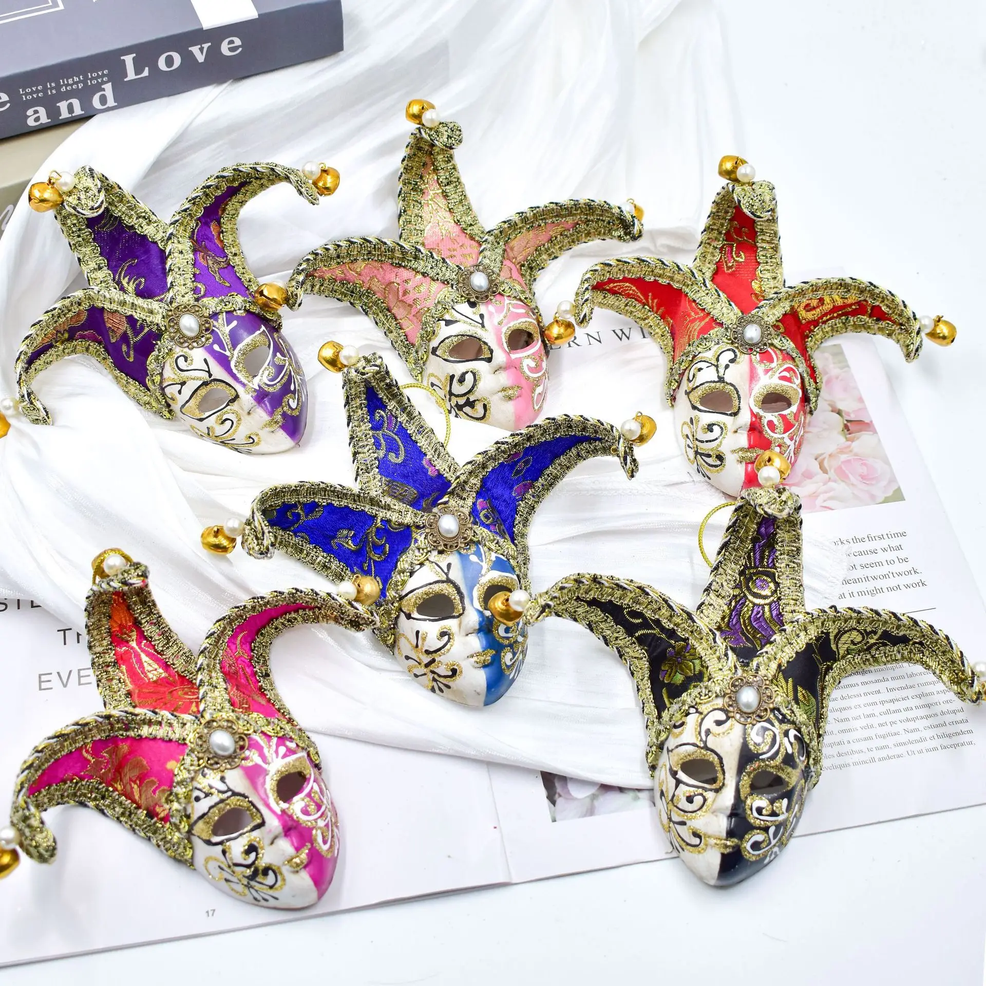 Mardi Gras Venice Mini Prop - Clown Masquerade Mask Magnet