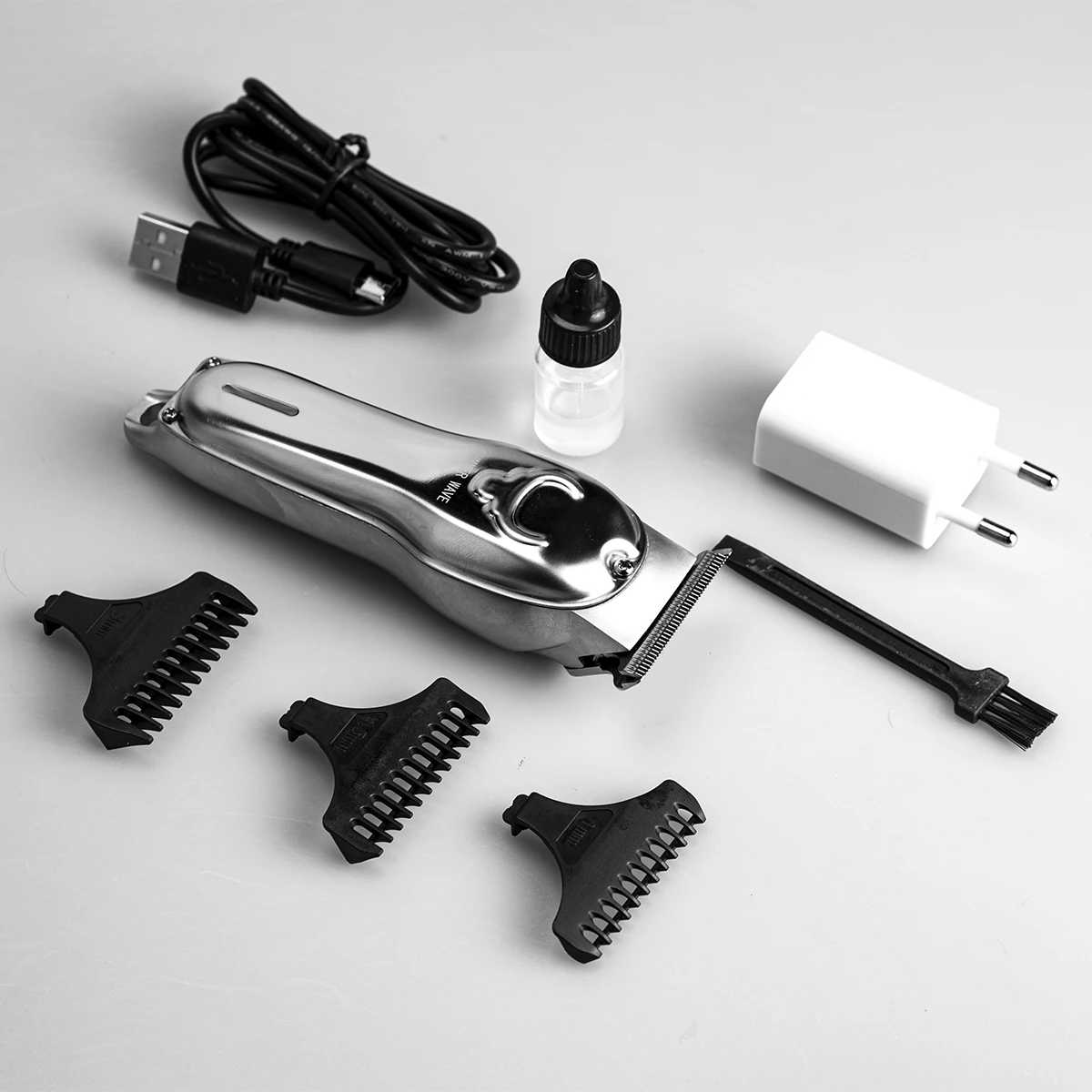 Mini Size Silver Color All Metal Housing Trimmer USB Charging zero Cutting for Tapering and Face Trimming