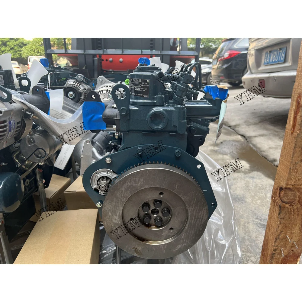 New Engine Assy D902 for Kubota Loader 4