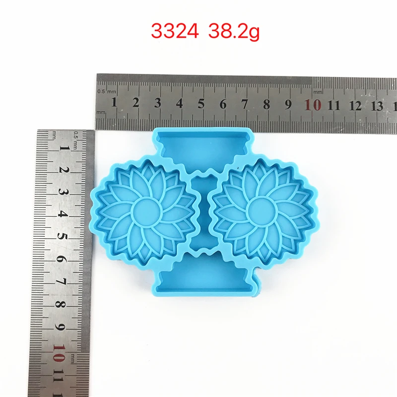 3324 New Sunflower Straw Charm Silicone Straw Topper Mold Keychain Mold -  Buy 3324 New Sunflower Straw Charm Silicone Straw Topper Mold Keychain Mold  Product on