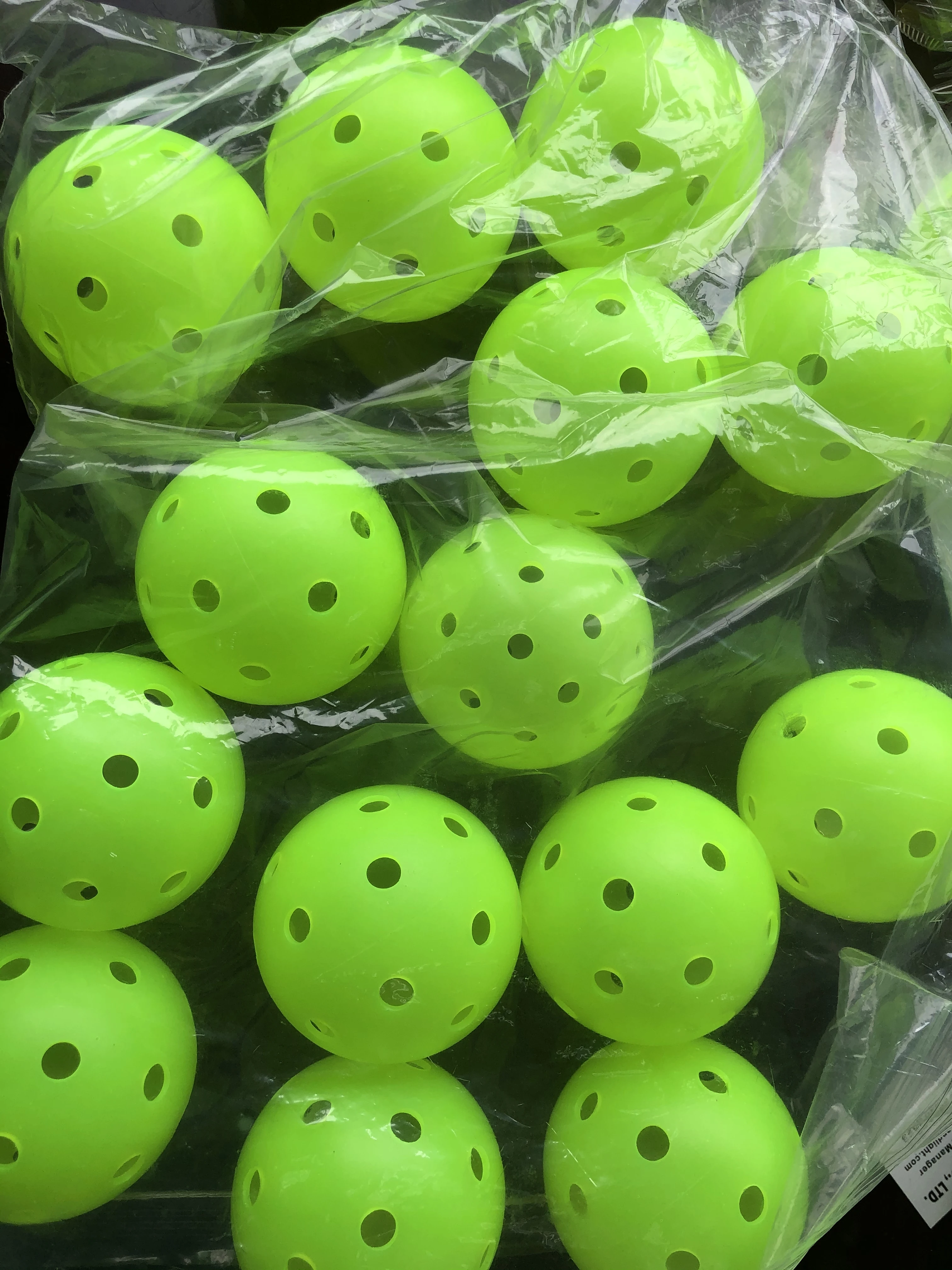 NEOB Pickleballs USAPA Standard Pickle Balls Competition Seamless Pickleball for Outdoor Courts 26 Holes Pickleball Balls