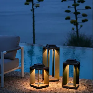 Solar Powered Waterproof Movable Lawn Lights for Villa Garden Decoration and Outdoor Landscape