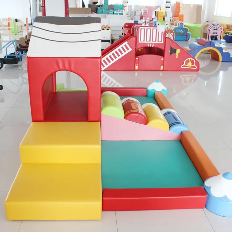 Qiaoqiao Hot Sale Indoor Playground Soft Play Climb And Slide Combo Set