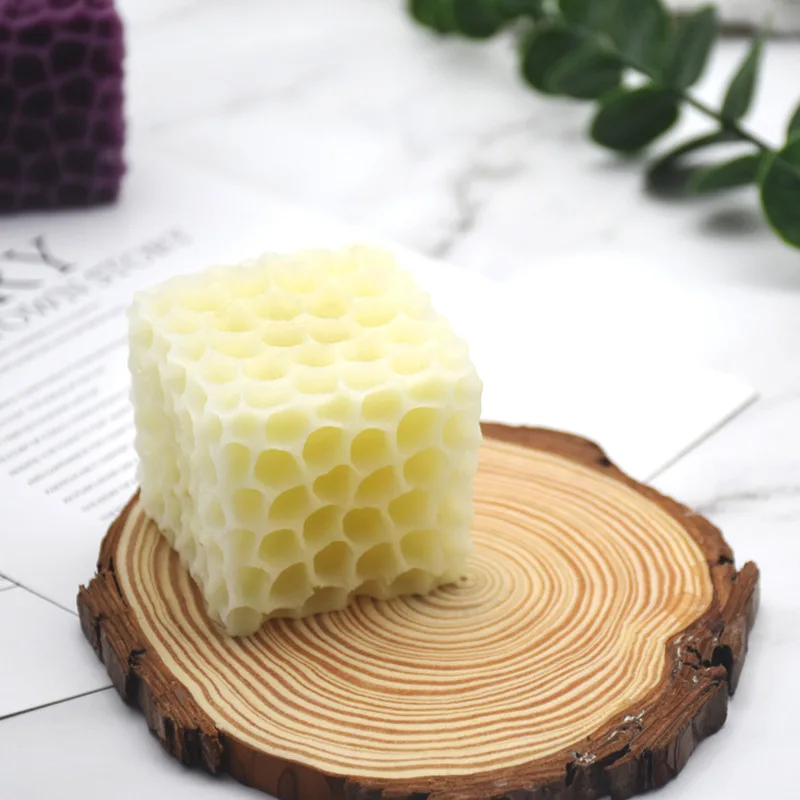 HizoeChu Candle Molds 3D Silicone Mold Bee Honeycomb Silicone Candle Moulds DIY Aromatherapy Plaster for Making Candles Chocolate Soap DIY Crafts Cake Decoration 