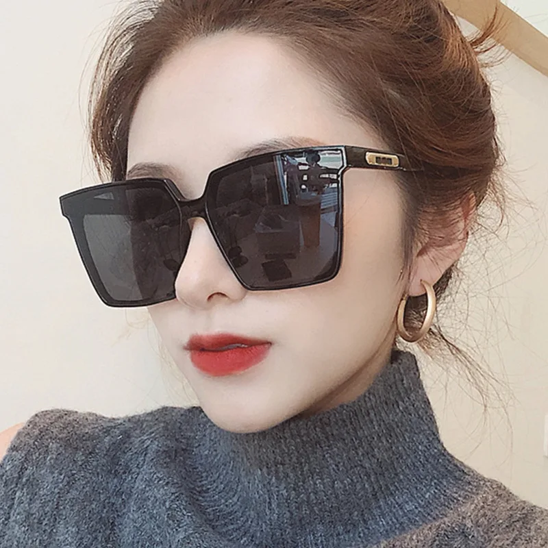 2021 Fashion store Sunglasses Oversize Women Sunglasses Custom Logo