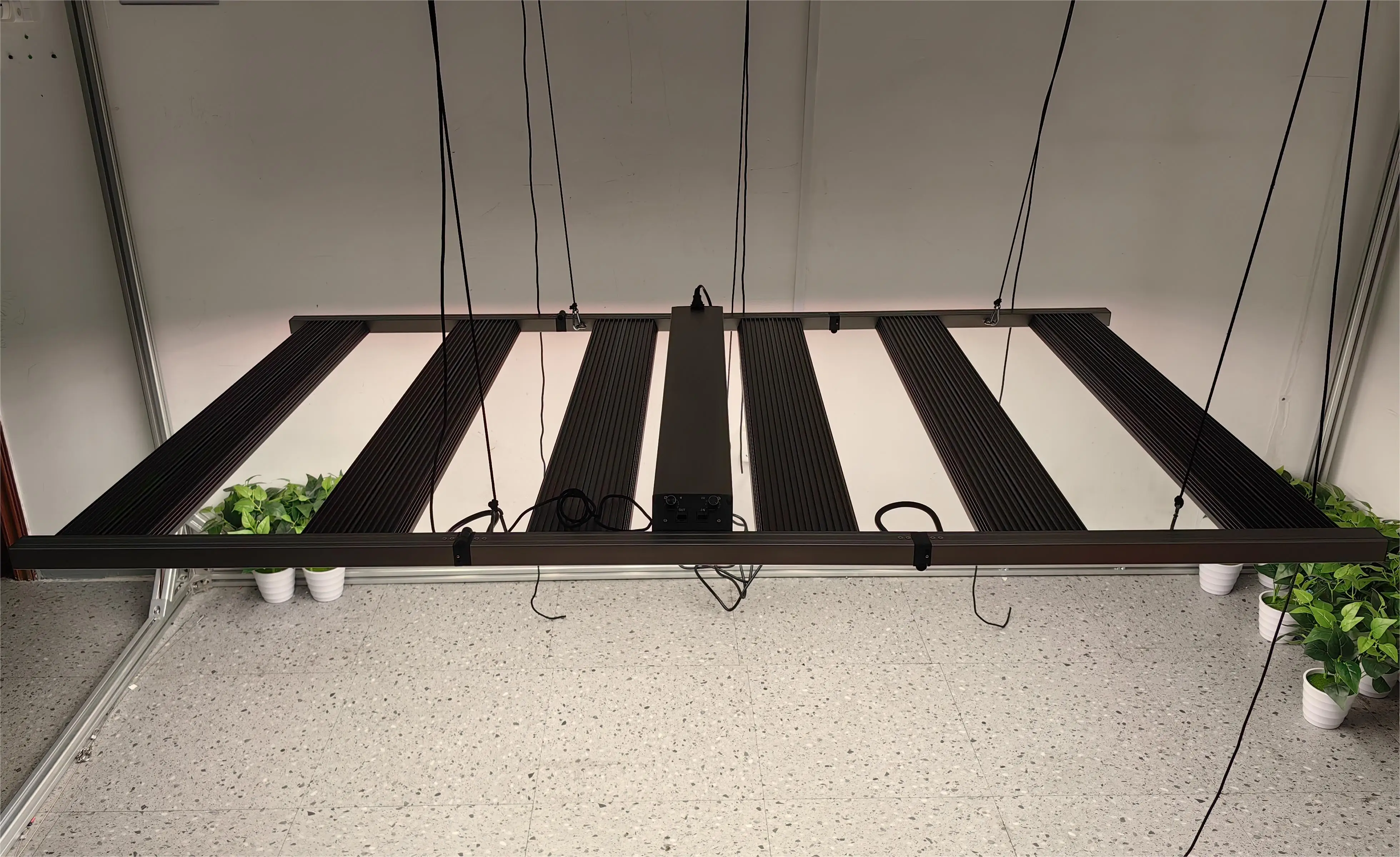LED GROW LIGHT BAR Wholesale Custom.jpg